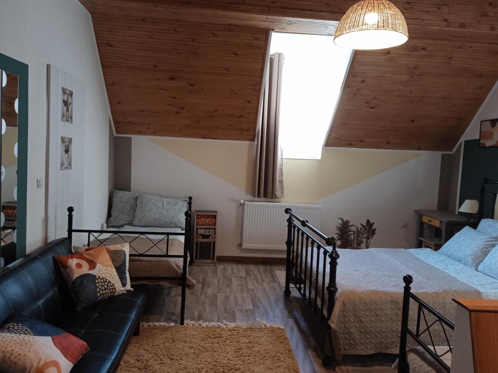 Maison De Vacances Sol & Piper Gombergean Room photo